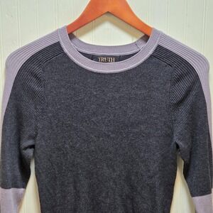 Truth By Republic Sweater Womens Small Gray Crew Neck Long Sleeve Knit Raglan